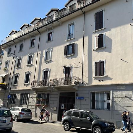 Casa Di Ringhiera Old Milan Apartment Bagian luar foto