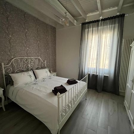 Casa Di Ringhiera Old Milan Apartment Bagian luar foto