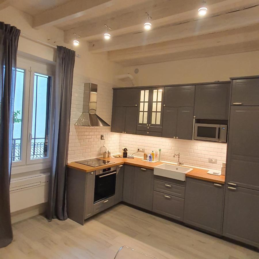 Casa Di Ringhiera Old Milan Apartment Bagian luar foto