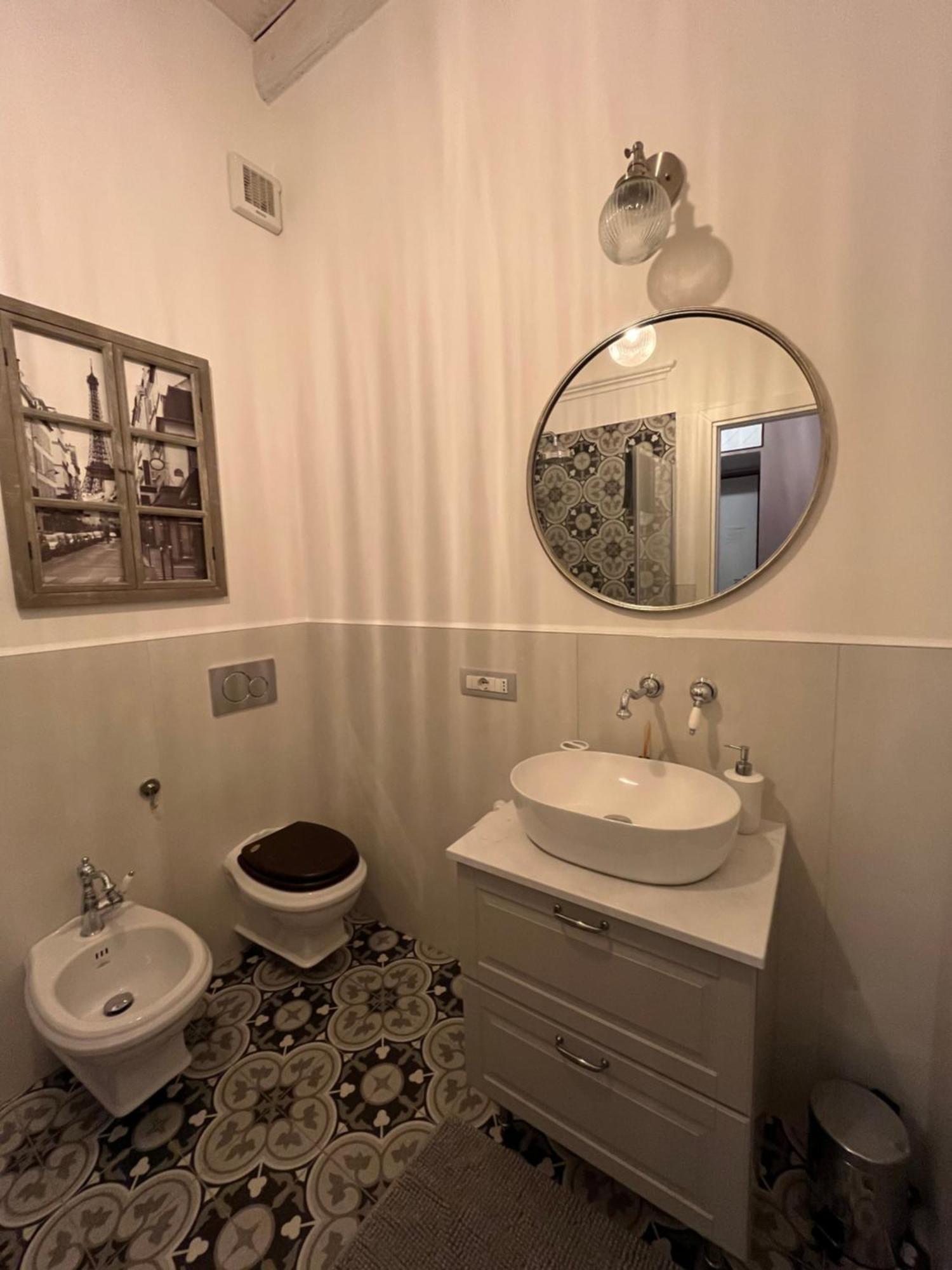 Casa Di Ringhiera Old Milan Apartment Bagian luar foto
