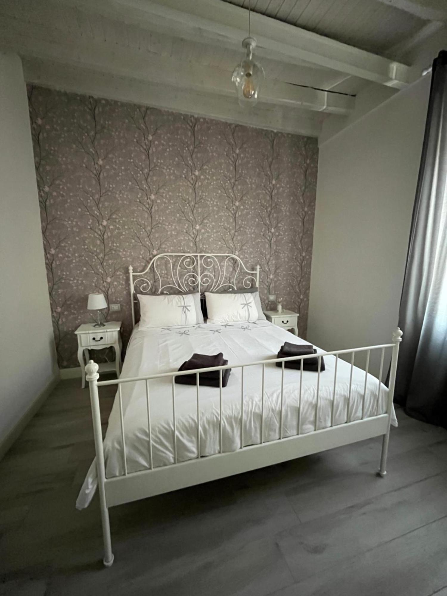Casa Di Ringhiera Old Milan Apartment Bagian luar foto